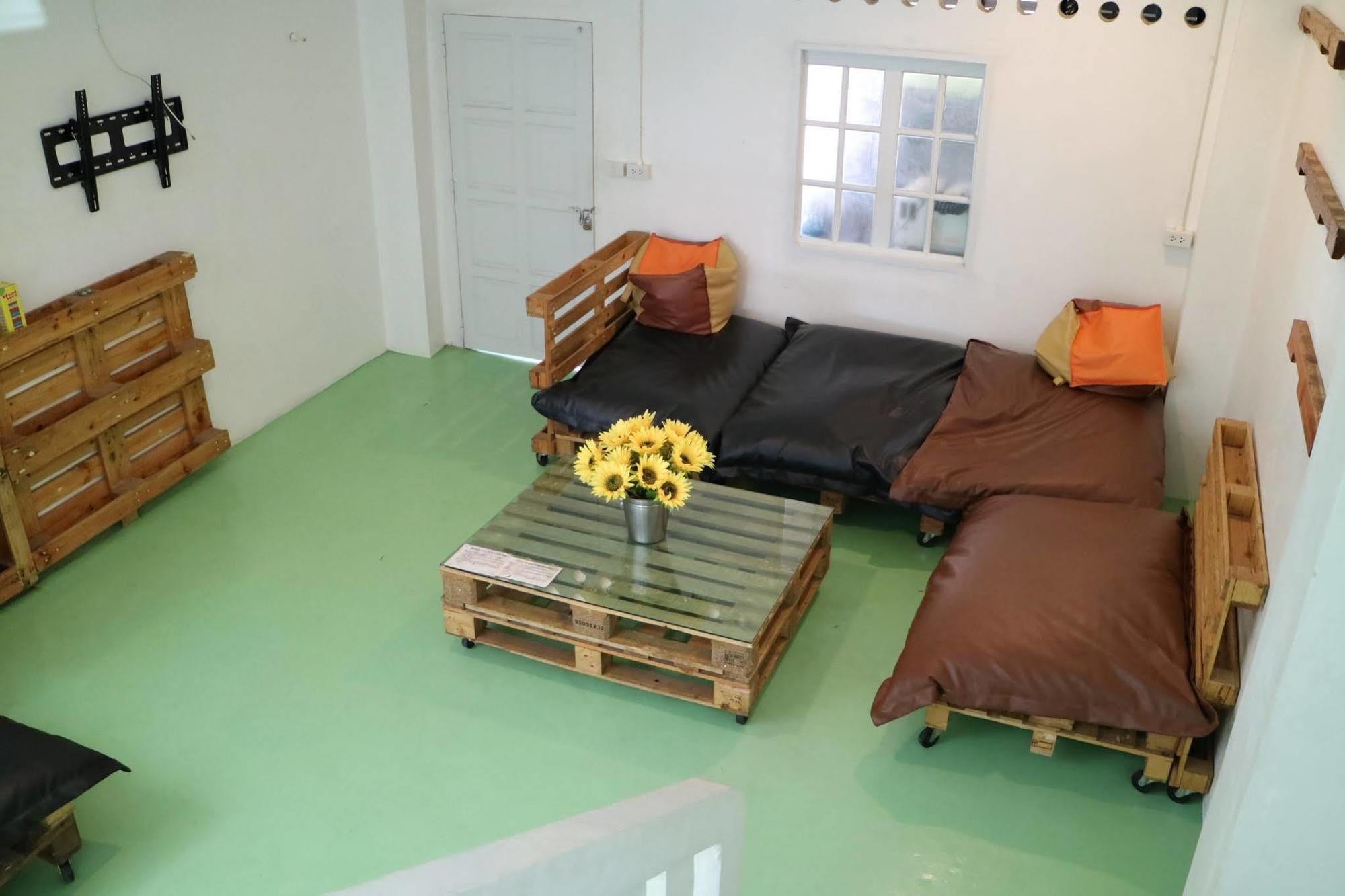 Best Stay Hostel Пхукет Екстер'єр фото
